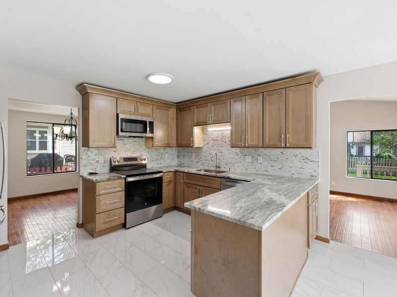 565 Peach Street, Westerville, OH 43082 Photo 9