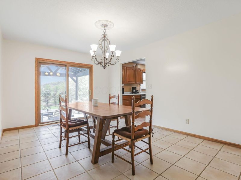 10647 Wilkins Run Road NE, Newark, OH 43055 Photo 10