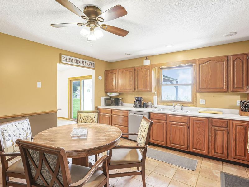 10647 Wilkins Run Road NE, Newark, OH 43055 Photo 14