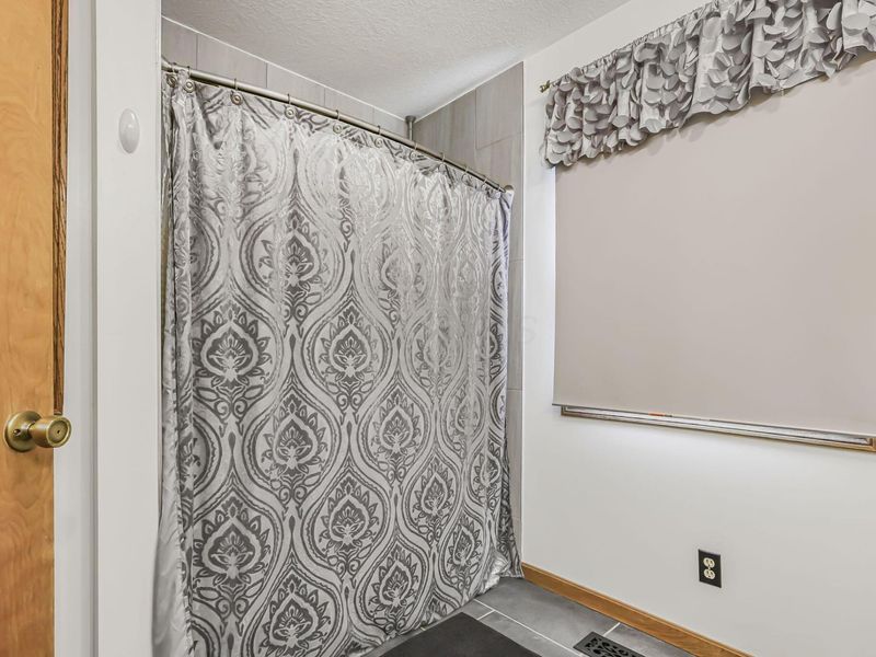 10647 Wilkins Run Road NE, Newark, OH 43055 Photo 17