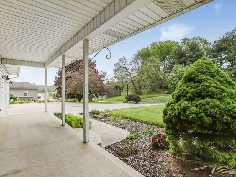 10647 Wilkins Run Road NE, Newark, OH 43055 Photo 4