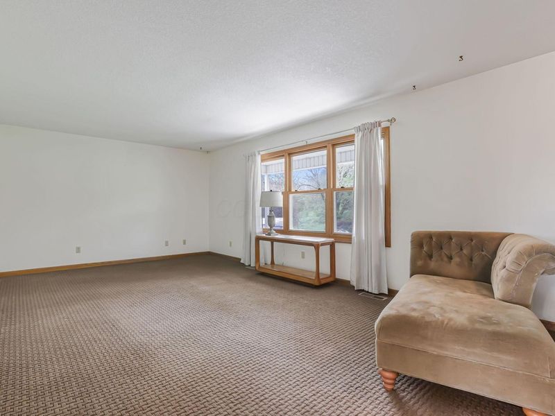 10647 Wilkins Run Road NE, Newark, OH 43055 Photo 7