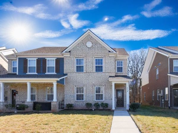 2279 Hospitality Ln , Murfreesboro, TN 37128