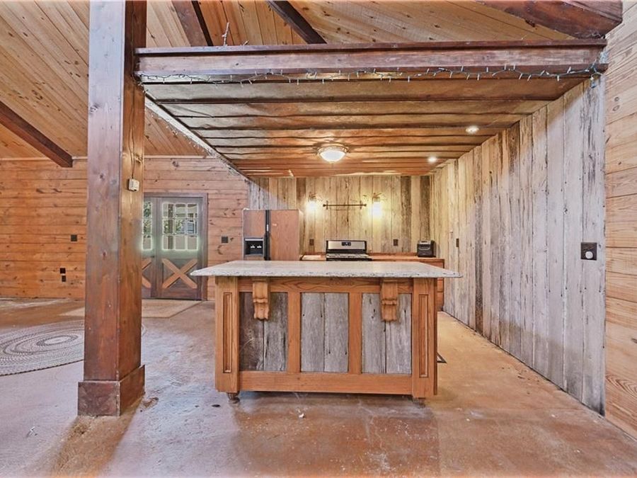 Property Image 102