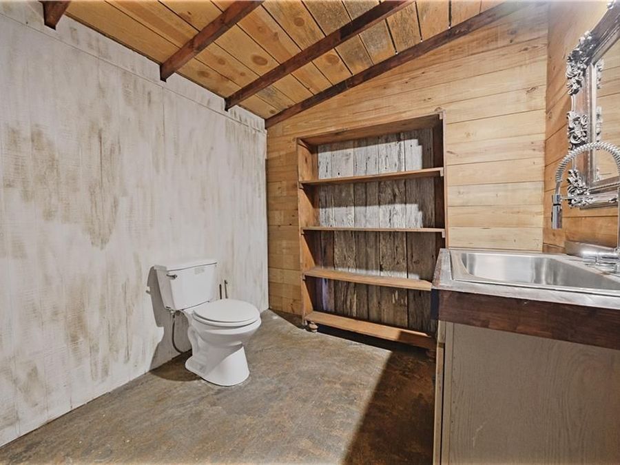 Property Image 103