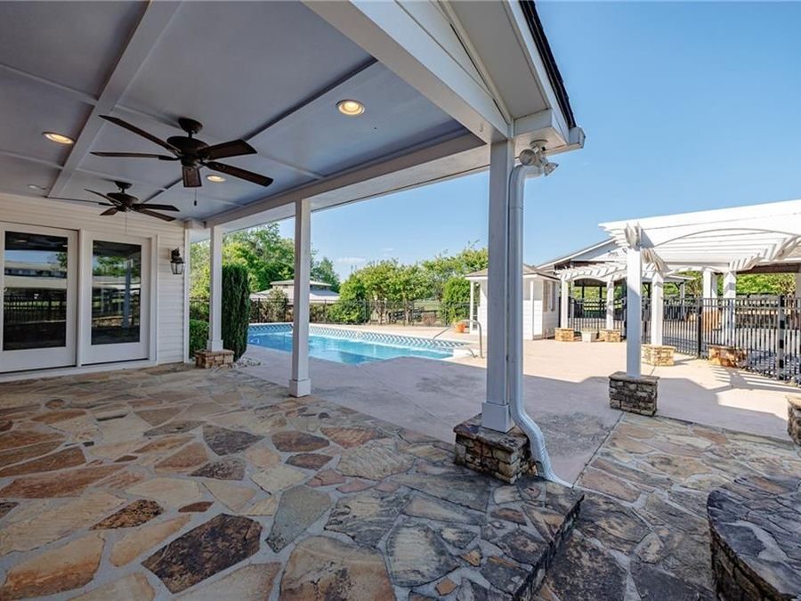 Property Image 111