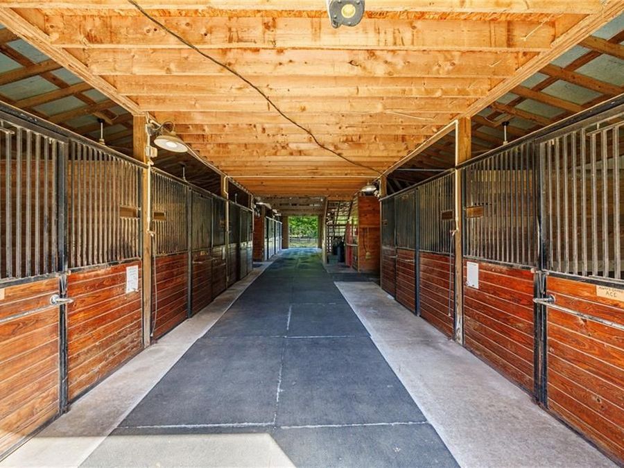 Property Image 123