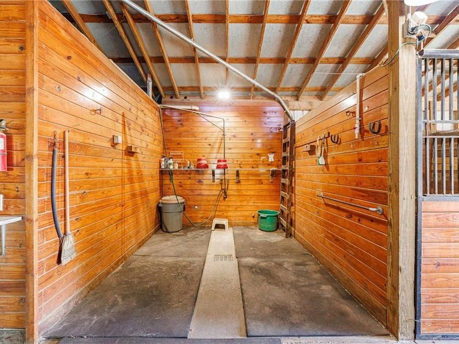 Property Image 126
