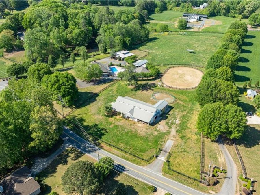 Property Image 156