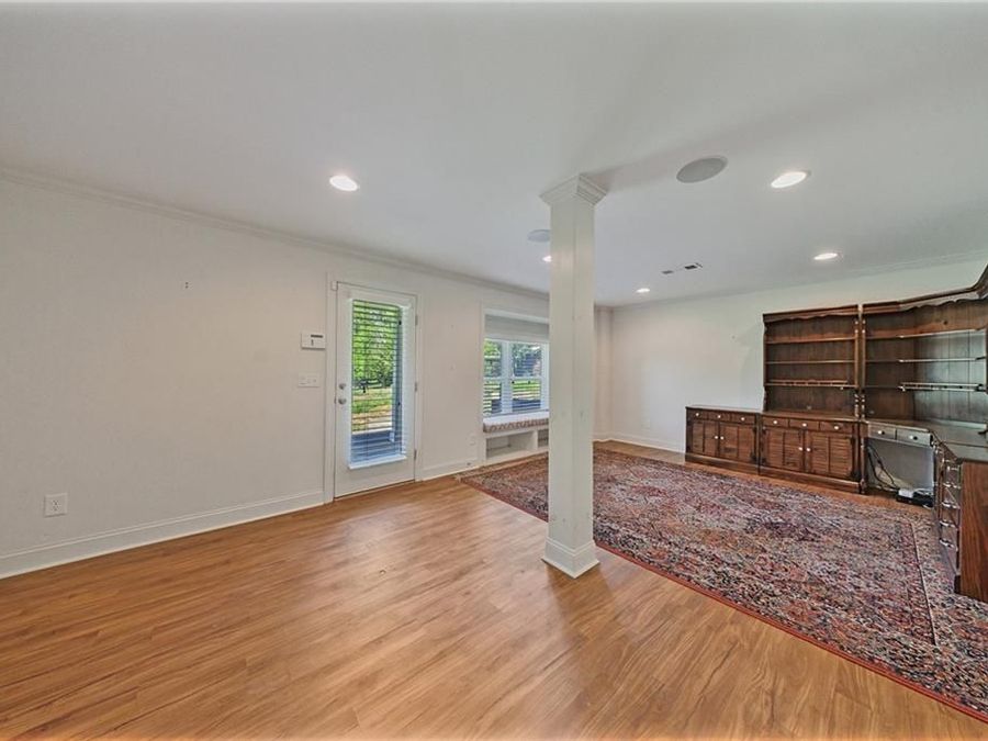 Property Image 82