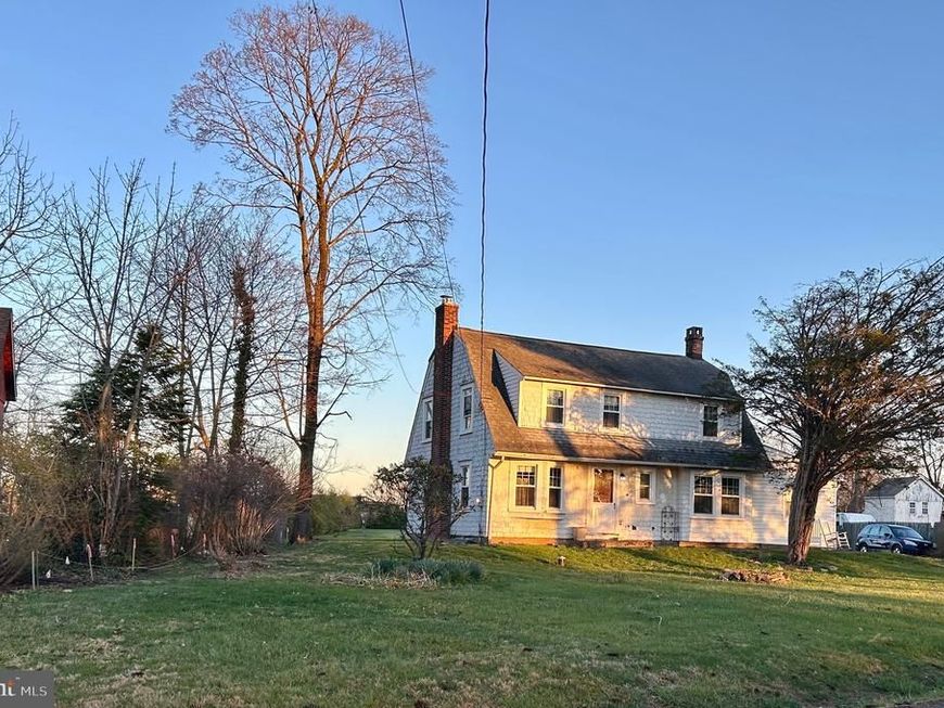 2415 2nd Street Pike, Newtown, PA 18940 Main Photo