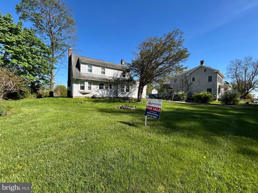 2415 2nd Street Pike, Newtown, PA 18940 Main Photo