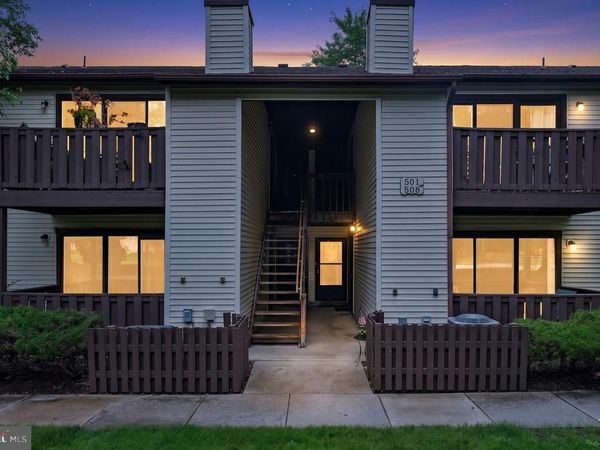 606 LINDSEY COURT , MARLTON, NJ 08053