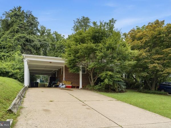 6105 MUNSON HILL ROAD, FALLS CHURCH, VA 22044