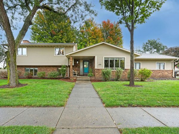 925 S 12th Street, Nevada, IA 50201