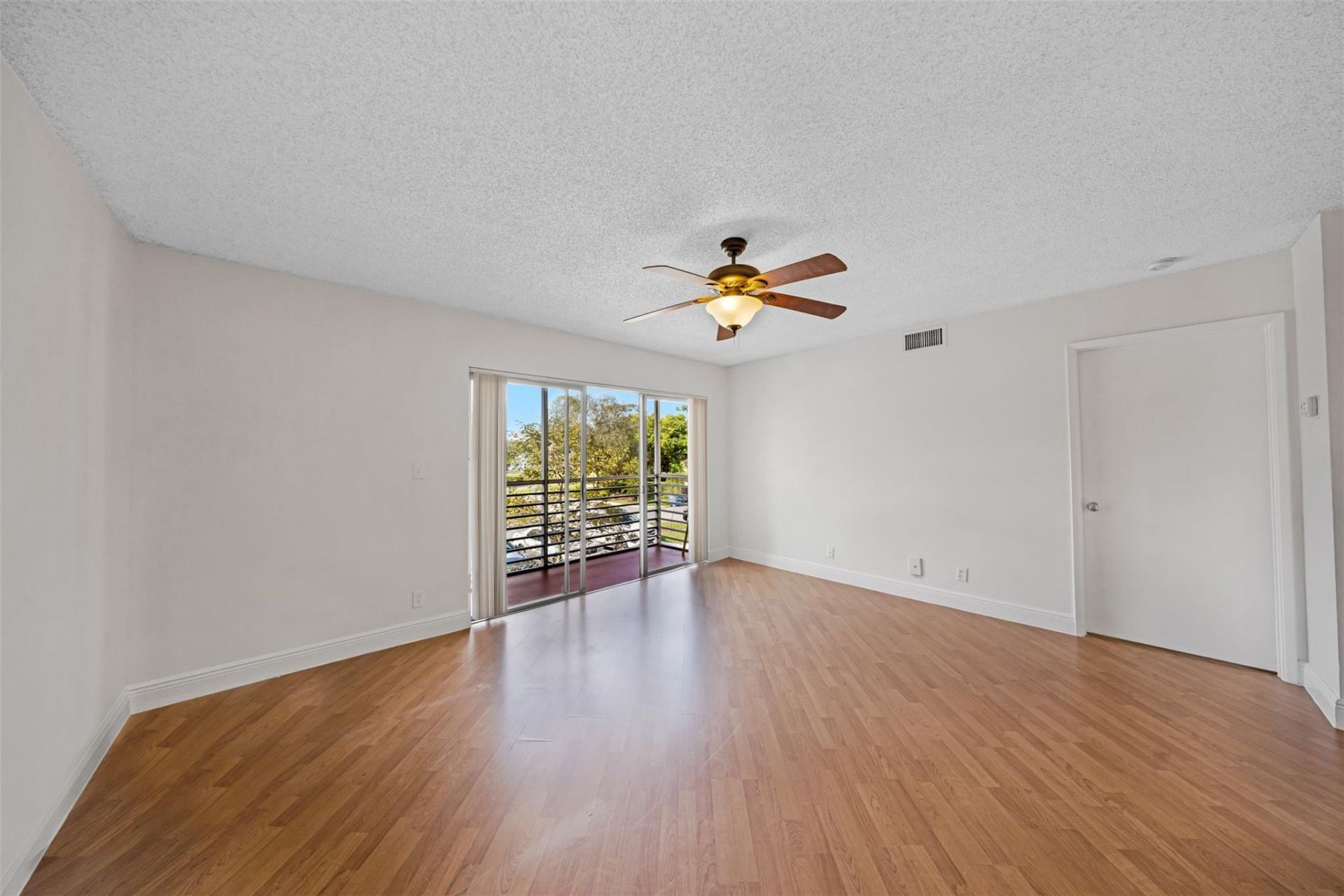2809 N Course Drive, Unit 205, Pompano Beach, FL 33069 Photo