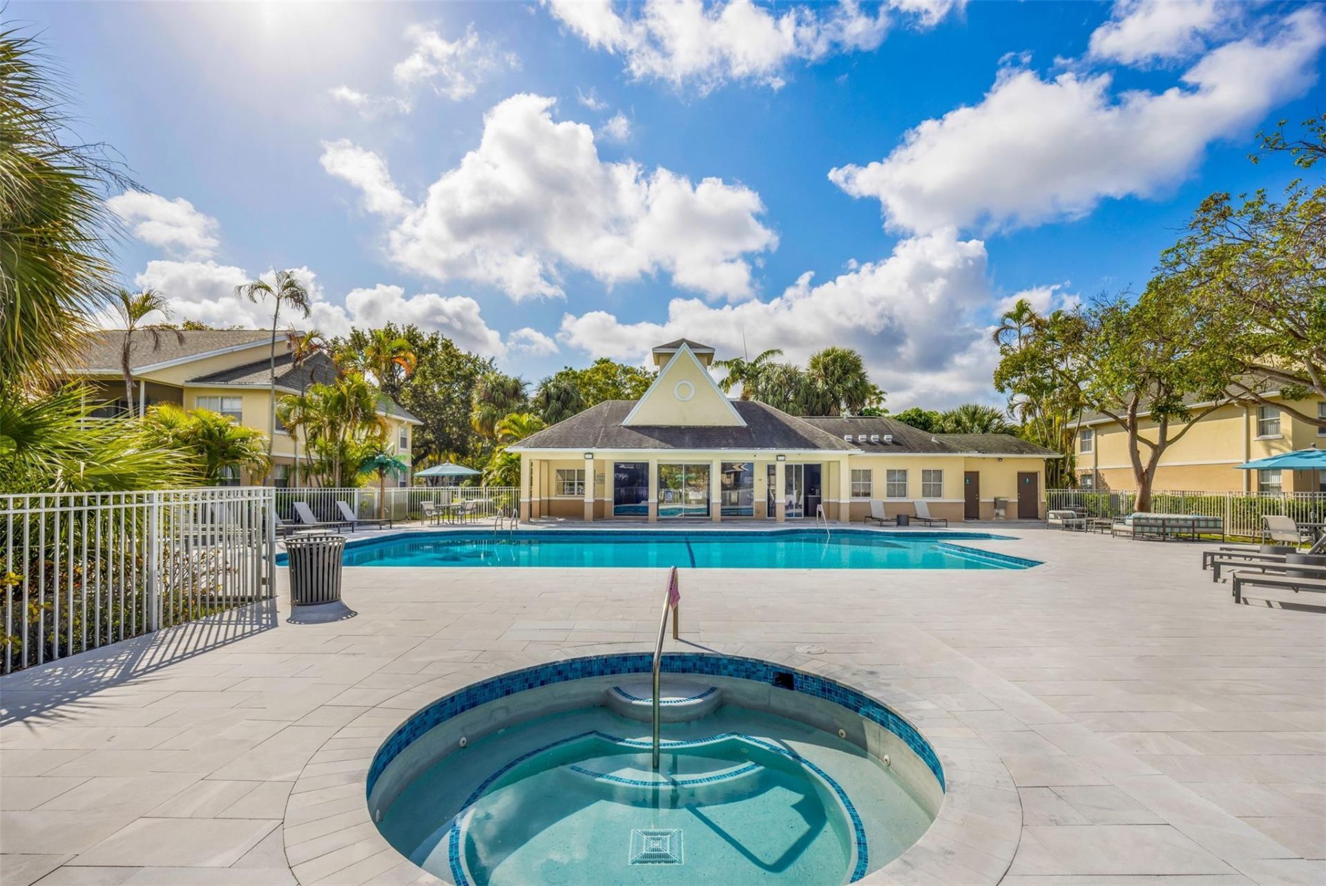 2809 N Course Drive, Unit 205, Pompano Beach, FL 33069 Photo