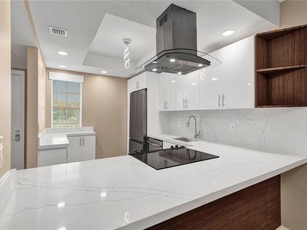 3051 S Palm Aire Drive, Unit 407, Pompano Beach, FL 33069