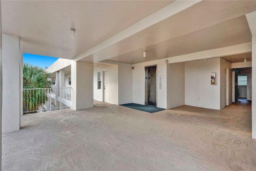 3051 S Palm Aire Drive, Unit 407, Pompano Beach, FL 33069 Photo