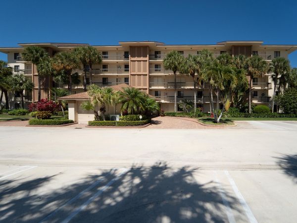 2501 Marina Isle Way, Unit 203, Jupiter, FL 33477