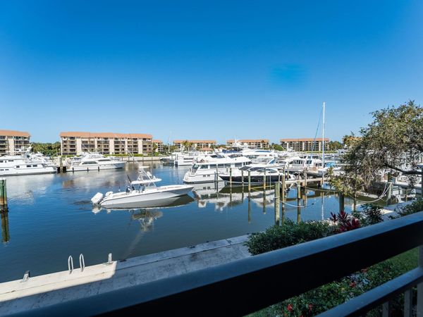 2501 Marina Isle Way, Unit 203, Jupiter, FL 33477