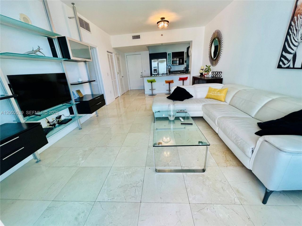 950 Brickell Bay Dr, Unit 3703, Miami, FL 33131 Photo