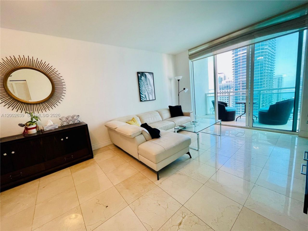 950 Brickell Bay Dr, Unit 3703, Miami, FL 33131 Photo