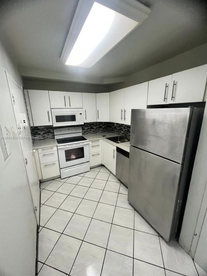 1865 79th St Csw, Unit PH-J, North Bay Village, FL 33141 Photo