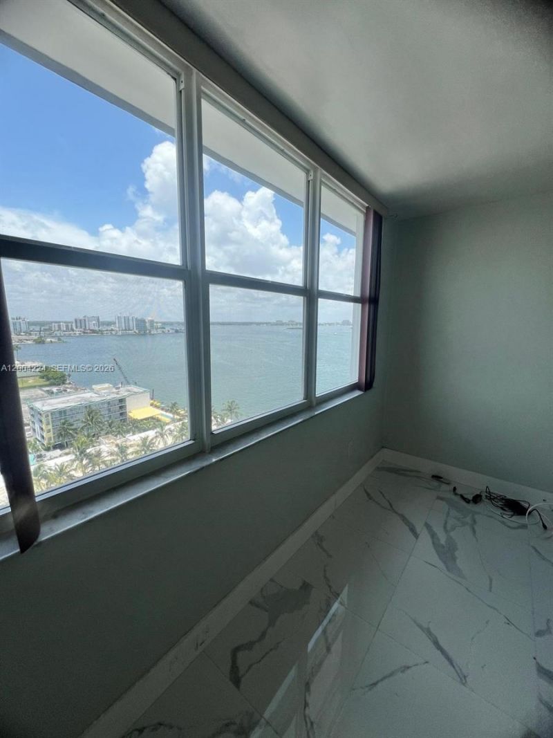 1865 79th St Csw, Unit PH-J, North Bay Village, FL 33141 Photo