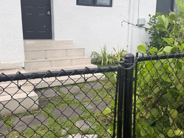 1800 NW 18th Ter, Unit 2, Miami, FL 33125