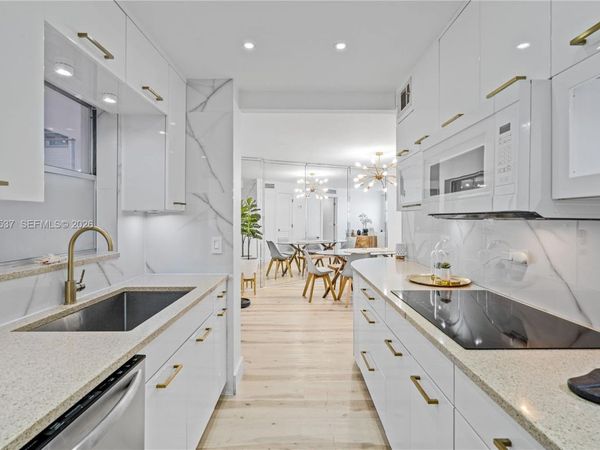 1881 Washington Ave , Unit 6D, Miami Beach, FL 33139