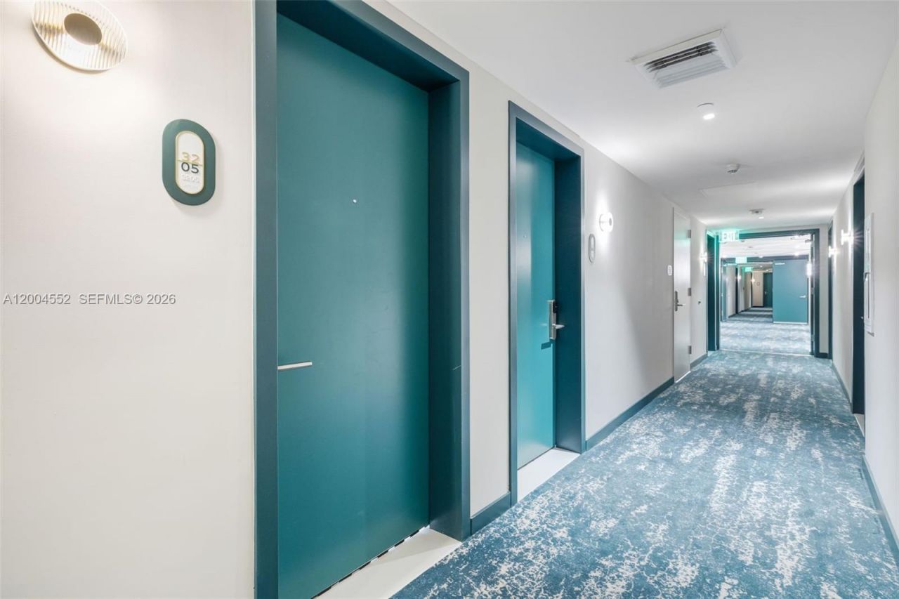 77 SE 5th St , Unit 3205, Miami, FL 33131 Photo