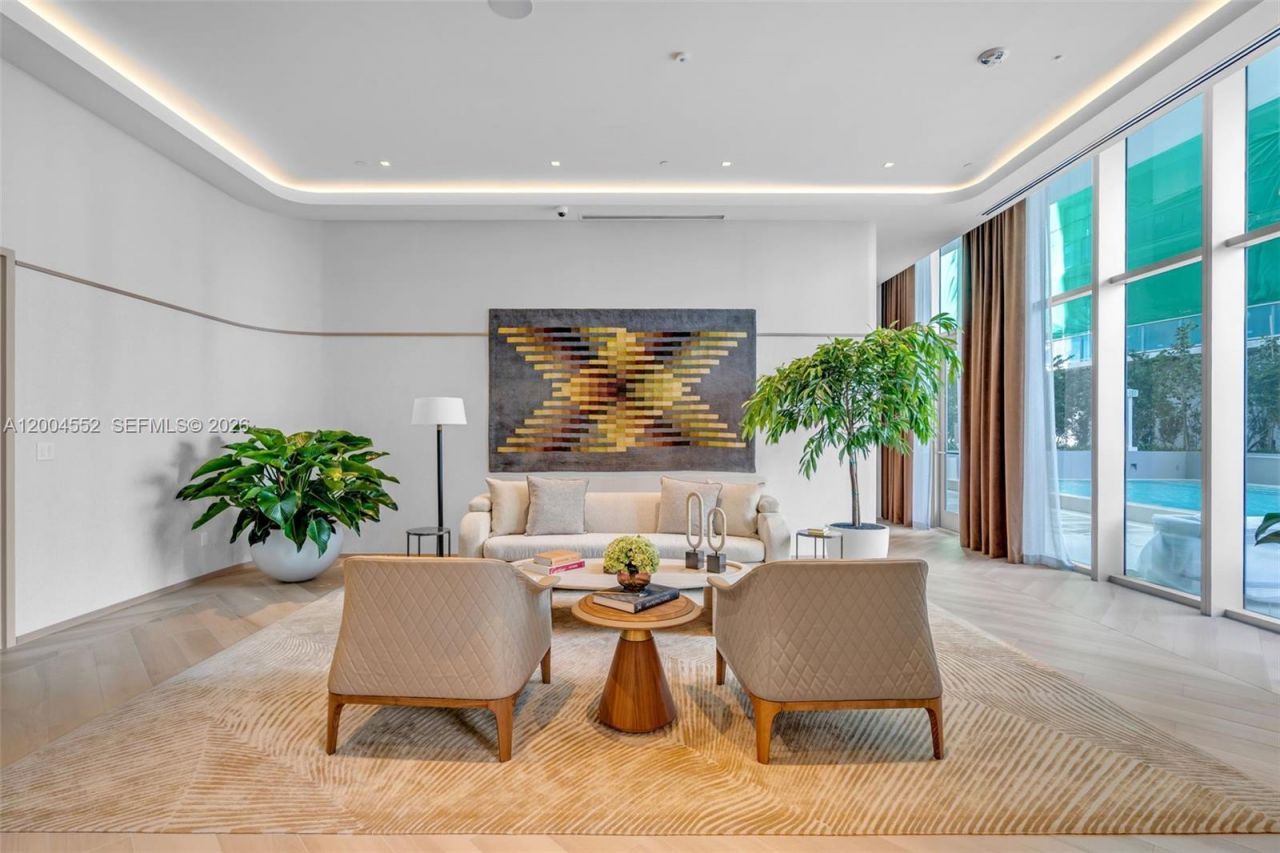 77 SE 5th St , Unit 3205, Miami, FL 33131 Photo