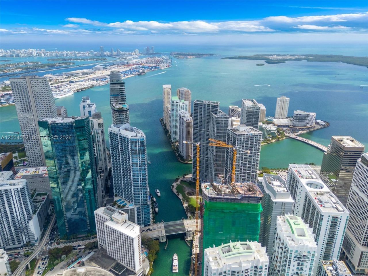 77 SE 5th St , Unit 3205, Miami, FL 33131 Photo