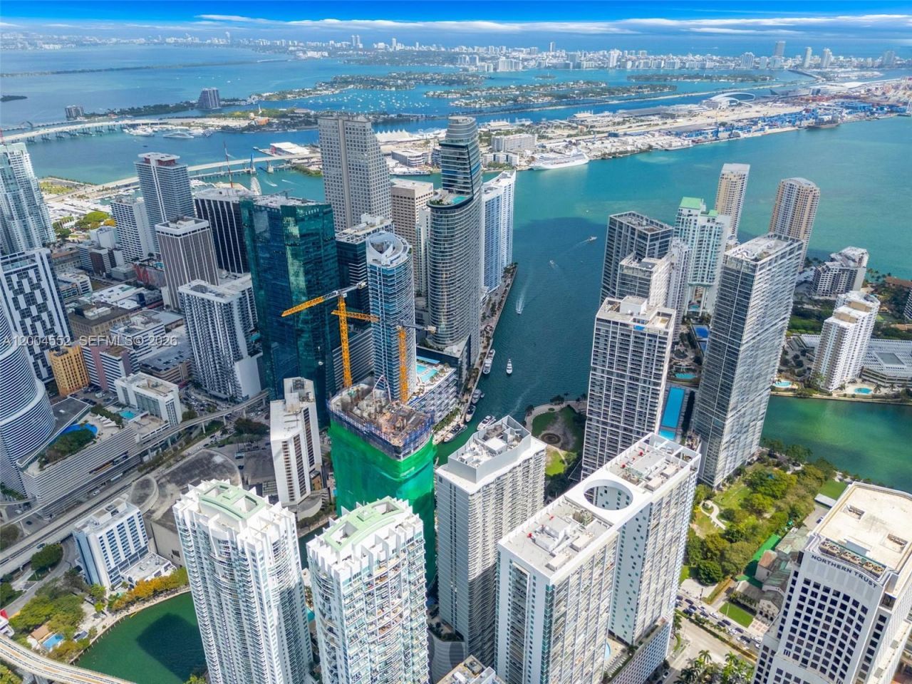 77 SE 5th St , Unit 3205, Miami, FL 33131 Photo