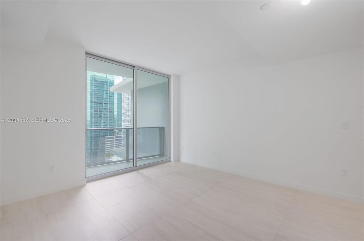 77 SE 5th St , Unit 3205, Miami, FL 33131 Photo