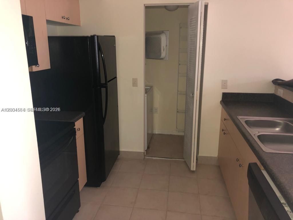4131 San Marino Blvd, Unit 203, West Palm Beach, FL 33409 Photo