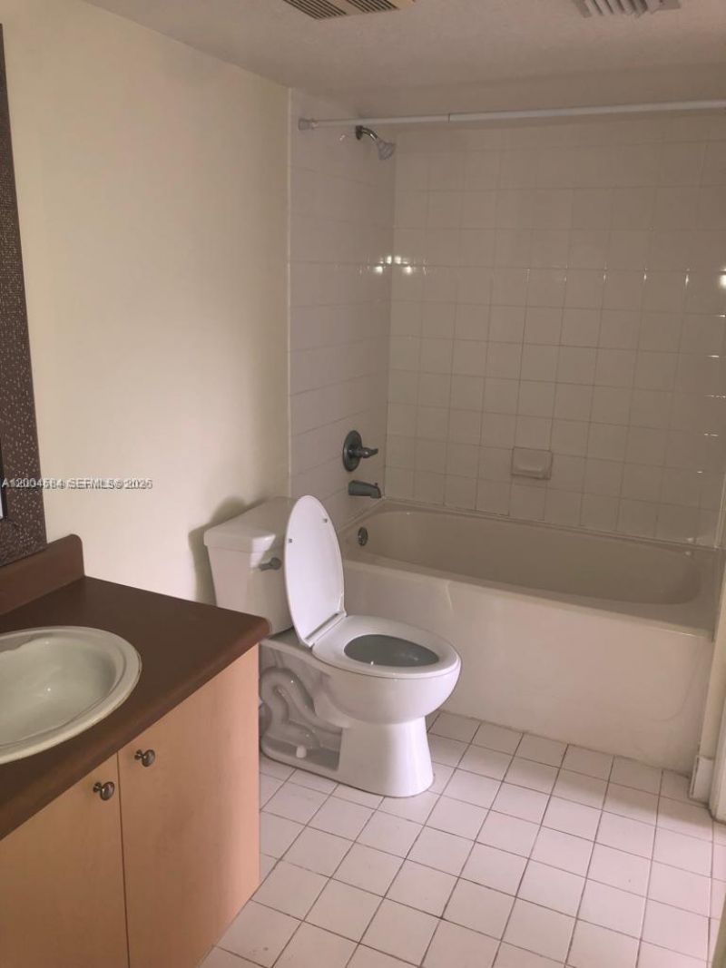 4131 San Marino Blvd, Unit 203, West Palm Beach, FL 33409 Photo