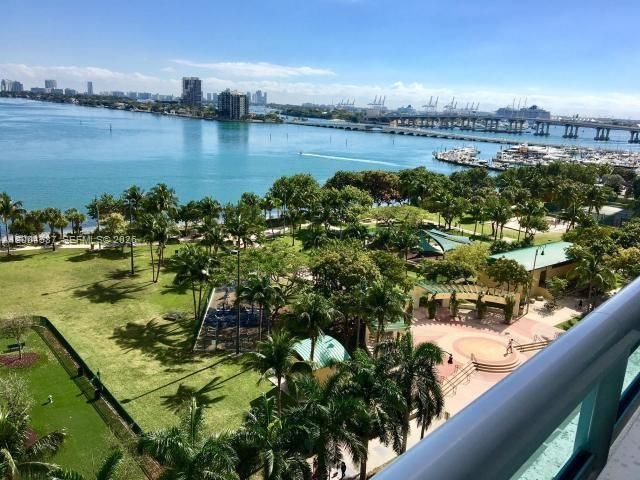 1800 N Bayshore Dr, Unit 609, Miami, FL 33132 Photo