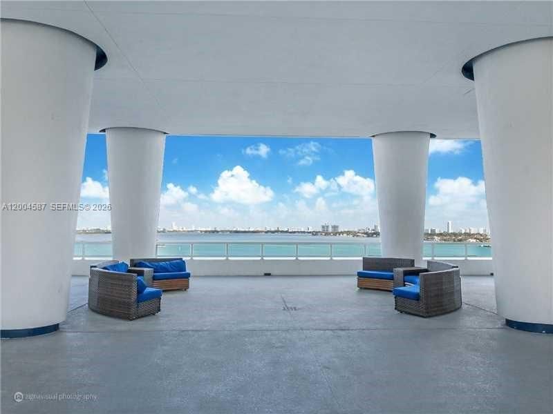 1800 N Bayshore Dr, Unit 609, Miami, FL 33132 Photo