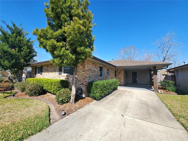 112 STOCKFLETH Drive , Belle Chasse, LA 70037