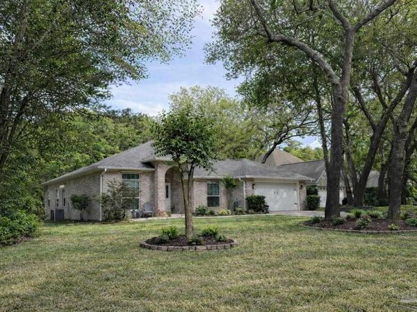 10355 Foggy Bottom Rd, Pensacola, FL 32507