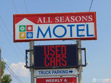 12525 W Sunset Highway , Airway Heights, WA 99001