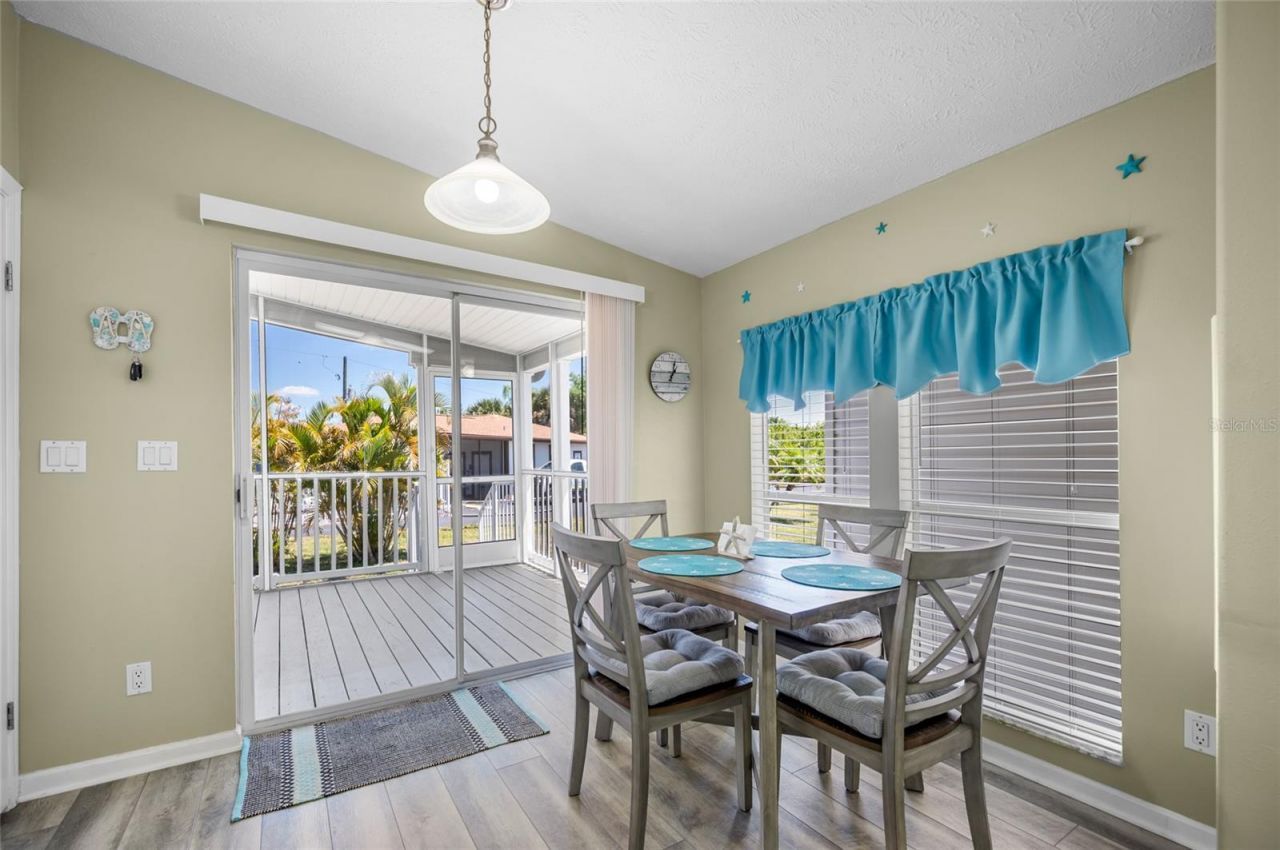 9086 Pinehaven Way, Englewood, FL 34224 Photo