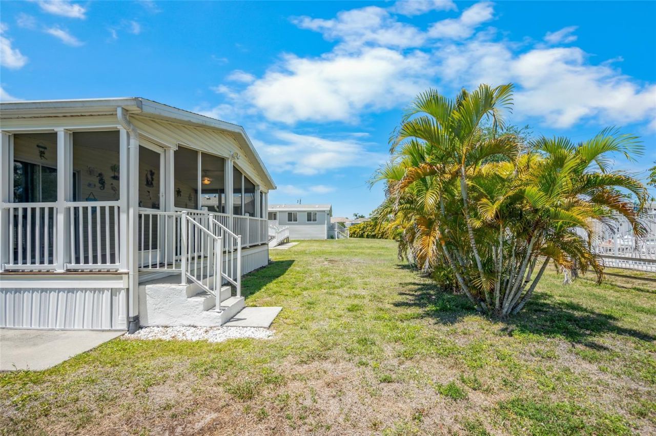 9086 Pinehaven Way, Englewood, FL 34224 Photo