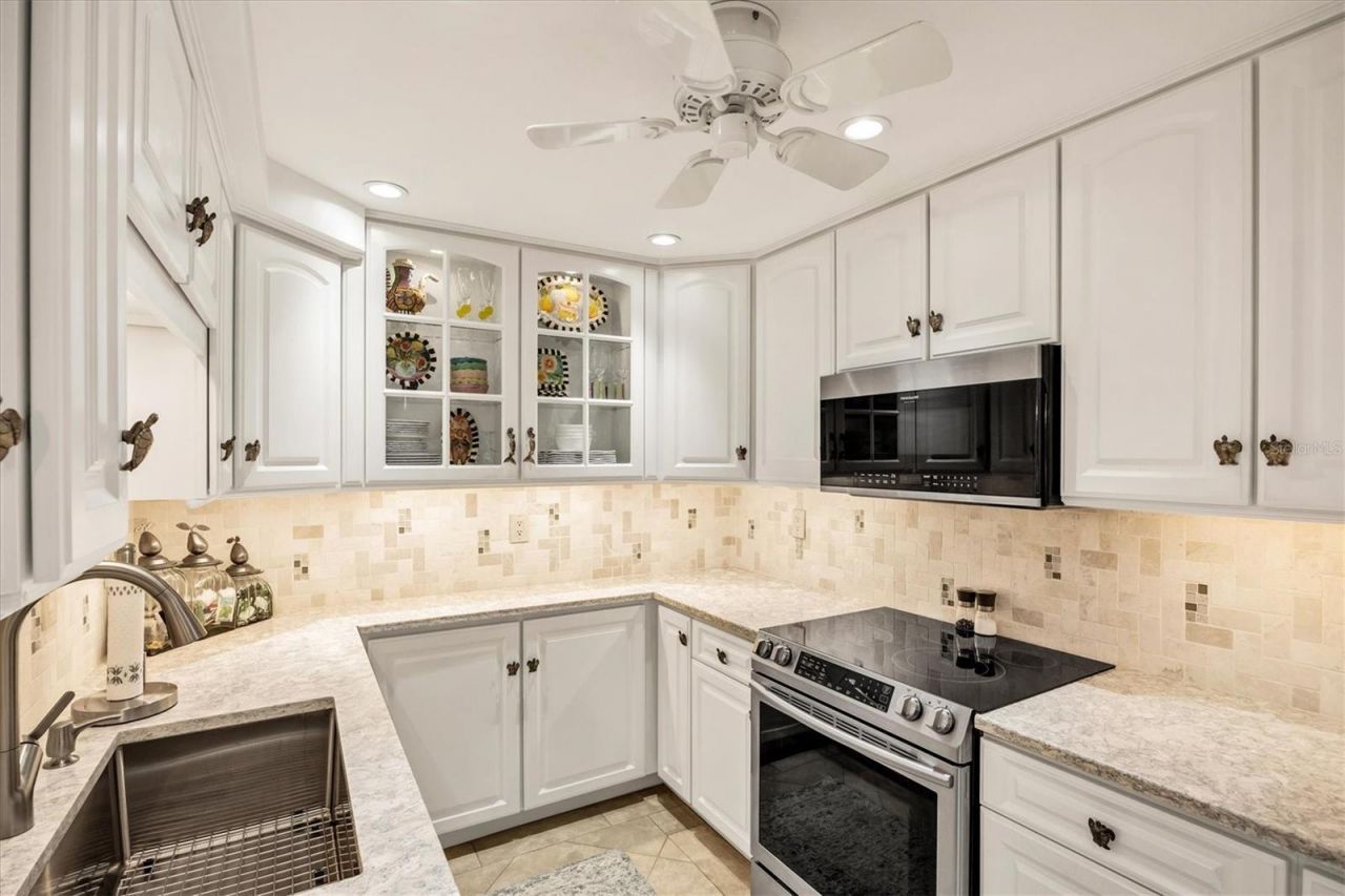 4485 Gulf Of Mexico Drive, Unit 804, Longboat Key, FL 34228 Photo