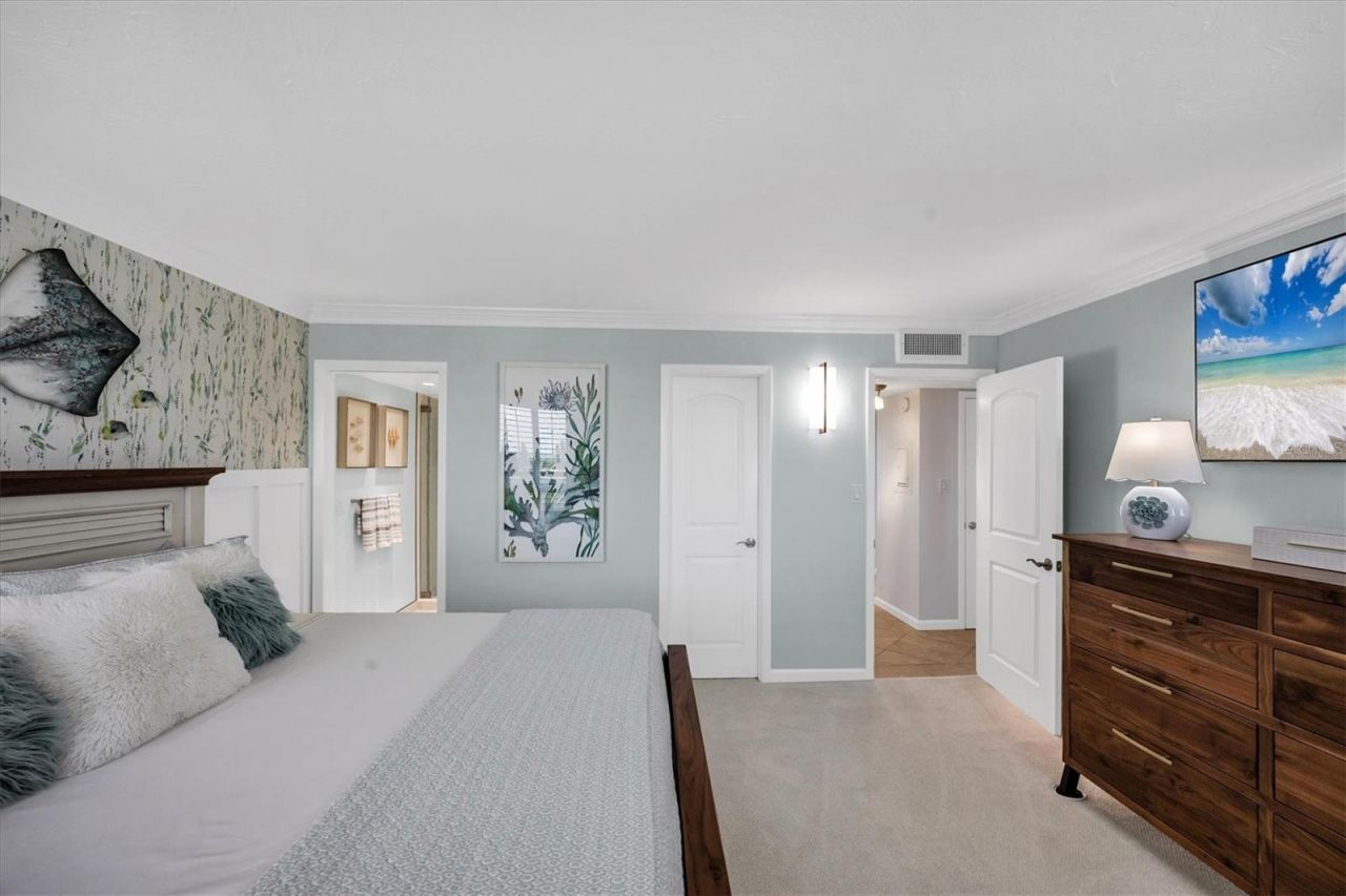 4485 Gulf Of Mexico Drive, Unit 804, Longboat Key, FL 34228 Photo