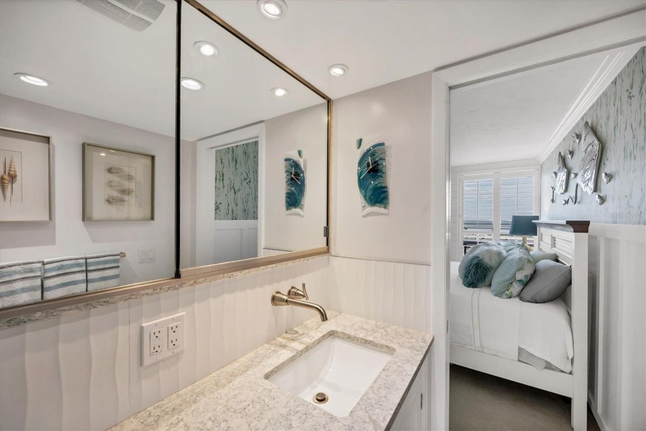 4485 Gulf Of Mexico Drive, Unit 804, Longboat Key, FL 34228 Photo