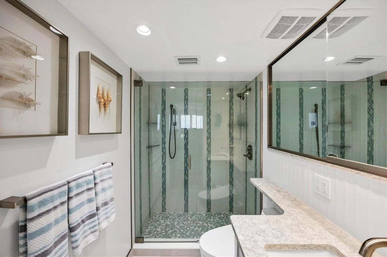 4485 Gulf Of Mexico Drive, Unit 804, Longboat Key, FL 34228 Photo