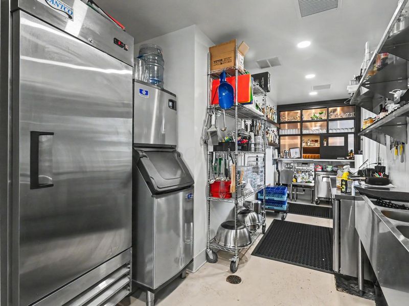 40 E Main Street, Lexington, OH 44904 Photo 14